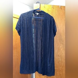 Short sleeve knitted cardigan